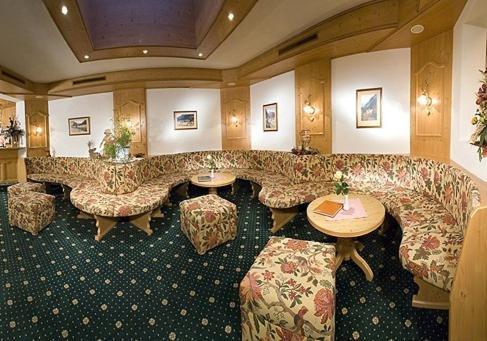 Hotel Persura Ischgl Exterior photo
